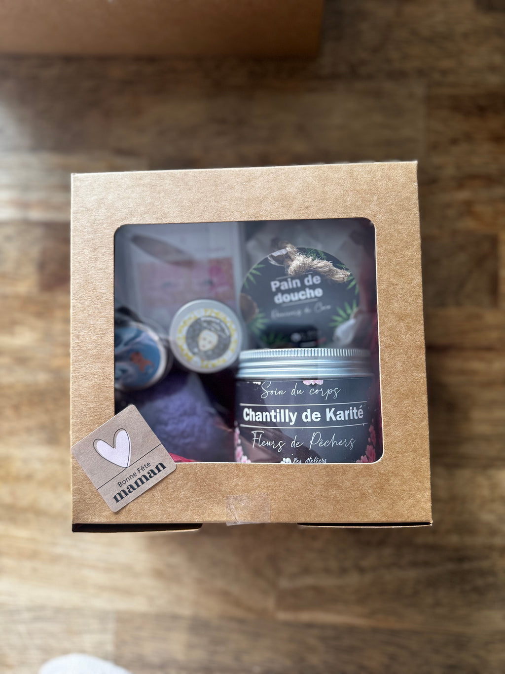 Coffret “Bonne Fête Maman” – Prêt à offrir